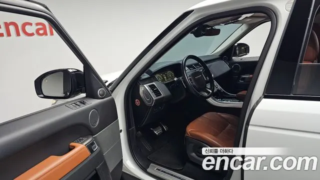 Land Rover Range Rover Sport 2017 thumb 10