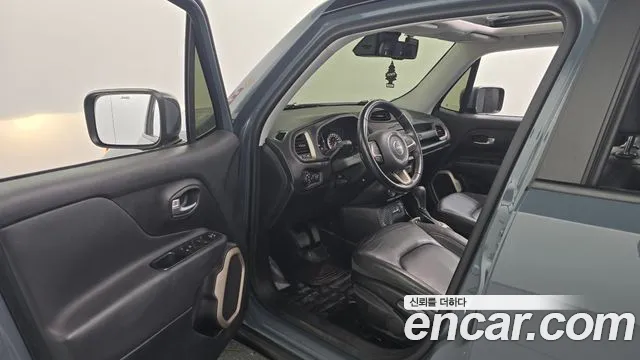 Jeep Renegade 2017 thumb 10