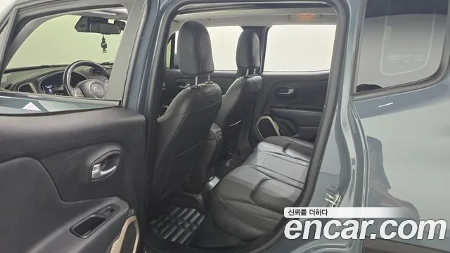 Jeep Renegade 2017 thumb 12