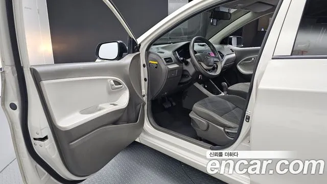 Kia Morning 2015 thumb 10