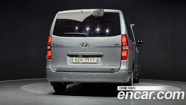 Hyundai Starex 2011 thumb 4