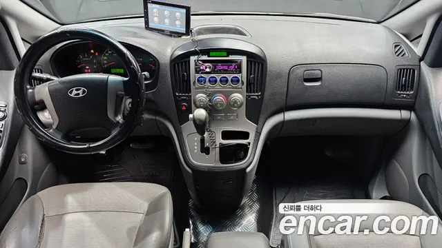 Hyundai Starex 2011 thumb 7