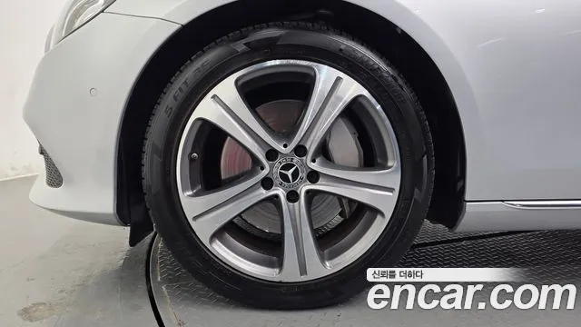Mercedes-Benz E-Класс 2019 thumb 5