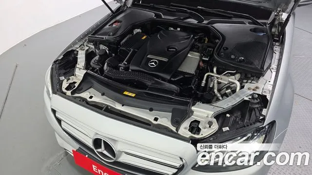 Mercedes-Benz E-Класс 2019 thumb 6
