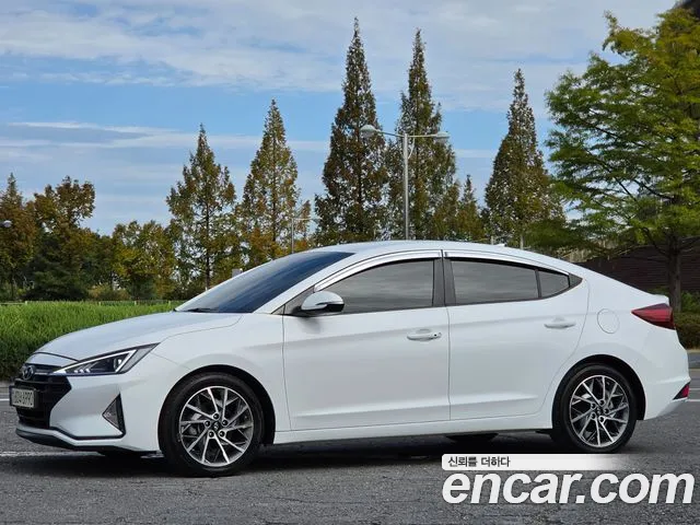 Hyundai Avante 2019 thumb 3