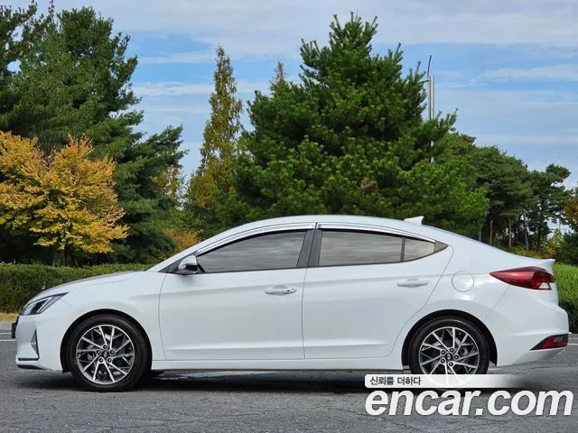 Hyundai Avante 2019 thumb 4