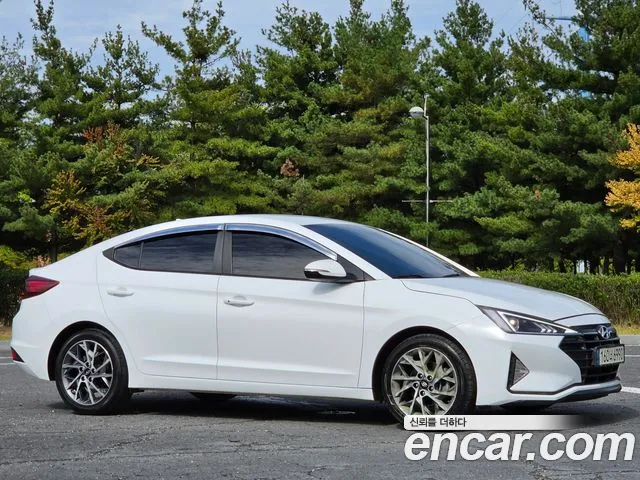 Hyundai Avante 2019 thumb 6