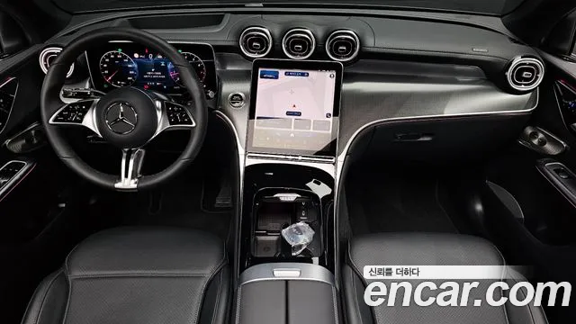 Mercedes-Benz GLC 2025 thumb 6