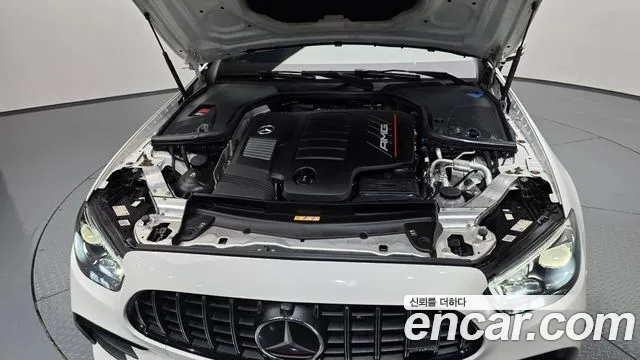 Mercedes-Benz E-Класс 2021 thumb 5