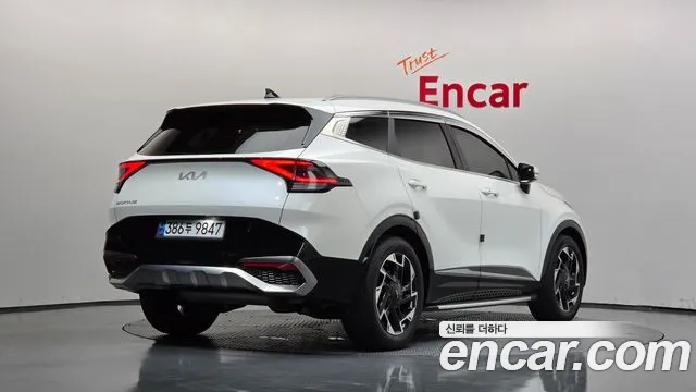Kia Sportage 2022 thumb 2
