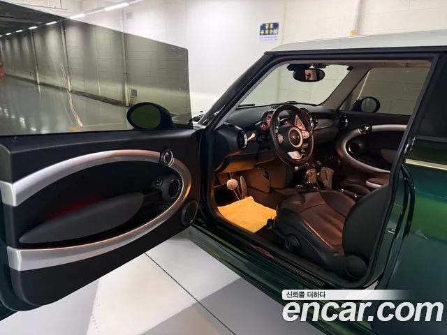 MINI Hatch 2009 thumb 7