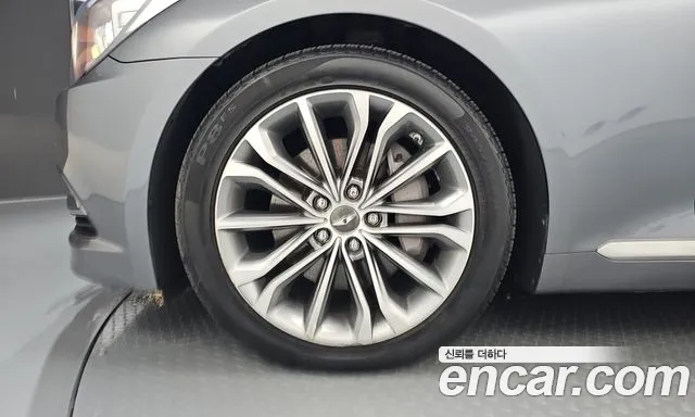 Hyundai Genesis 2016 thumb 5