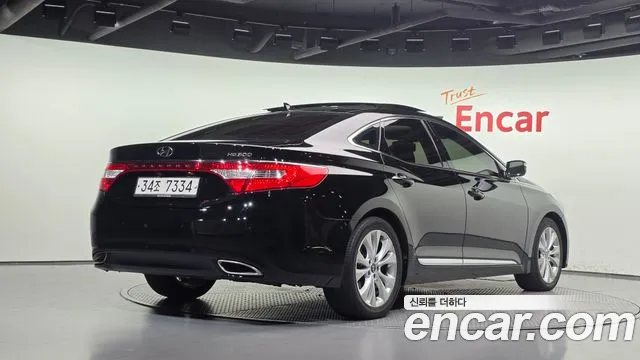 Hyundai Grandeur 2012 thumb 2