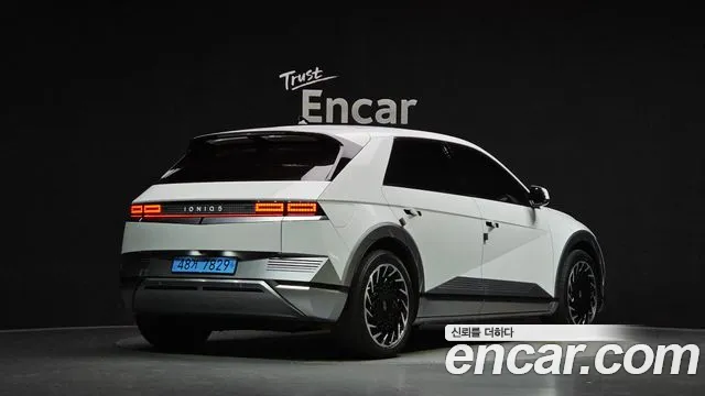 Hyundai IONIQ 5 2022 thumb 2