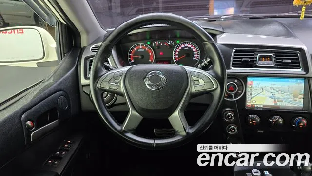 KG_Mobility_Ssangyong KORANDO 2016 thumb 11