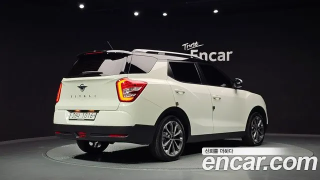 KG_Mobility_Ssangyong TIBOLI 2017 thumb 2