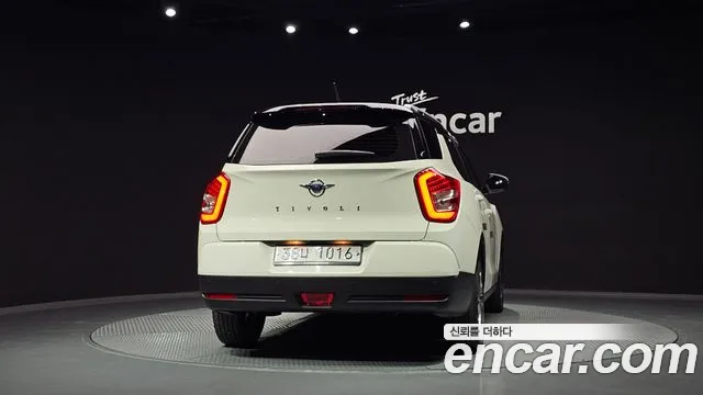 KG_Mobility_Ssangyong TIBOLI 2017 thumb 4