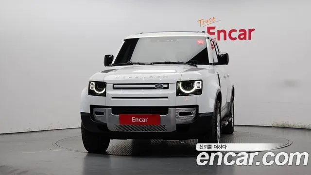 Land Rover Defender 2023 thumb 3