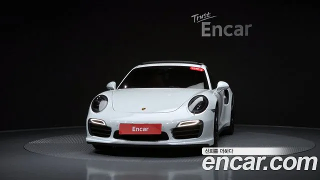 Porsche 911 2014 thumb 2