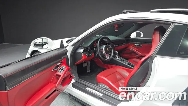 Porsche 911 2014 thumb 9