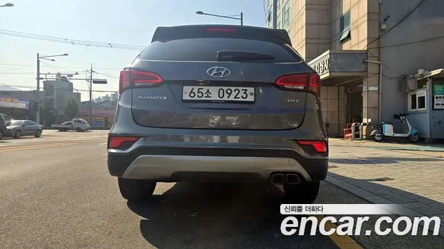 Hyundai Santa Fe 2016 thumb 5