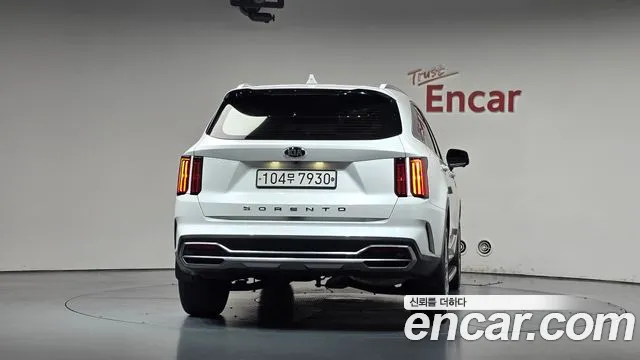 Kia Sorento 2020 thumb 3