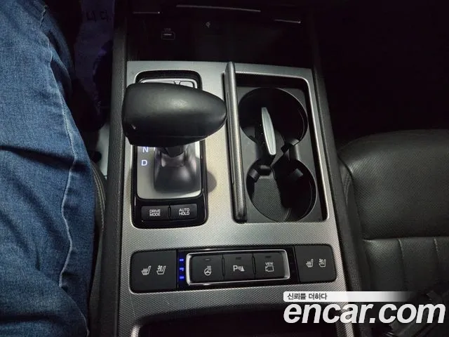 Genesis G80 2019 thumb 9