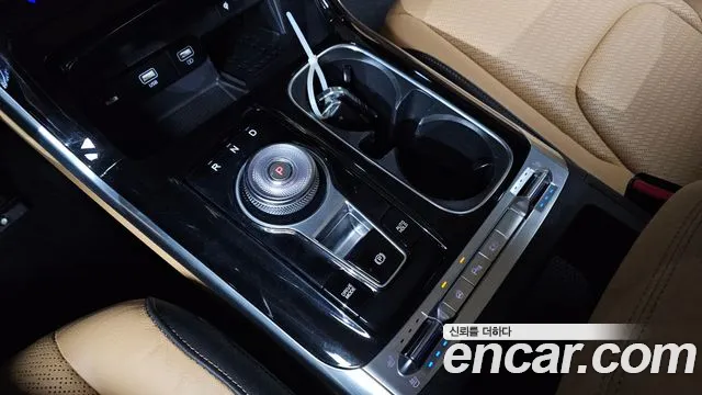Kia Carnival 2022 thumb 9