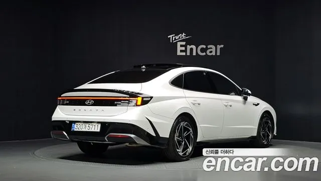 Hyundai Sonata 2024 thumb 2
