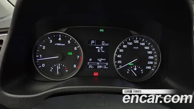 Hyundai Avante 2016 thumb 8