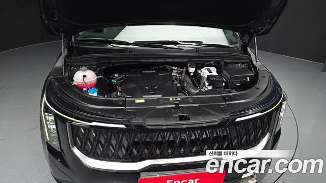 Kia Carnival 2023 thumb 5
