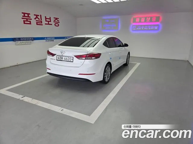 Hyundai Avante 2017 thumb 5