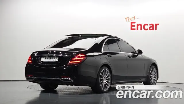 Mercedes-Benz S-Класс 2017 thumb 2