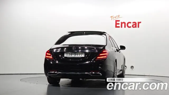 Mercedes-Benz S-Класс 2017 thumb 4