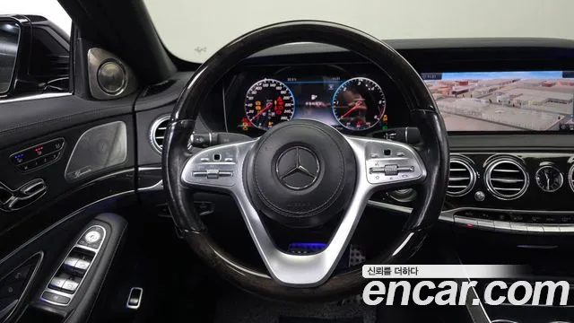 Mercedes-Benz S-Класс 2017 thumb 12