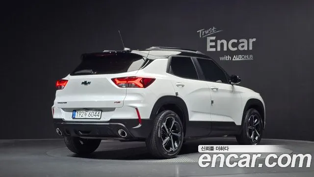 ChevroletGMDaewoo TrailBlazer 2022 thumb 2