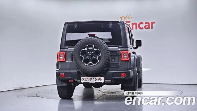 Jeep Wrangler 2020 thumb 3