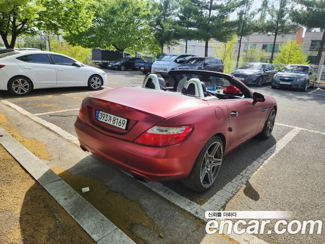 Mercedes-Benz SLK-Class 2012 thumb 3