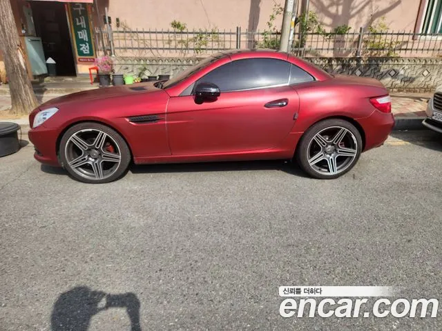 Mercedes-Benz SLK-Class 2012 thumb 12