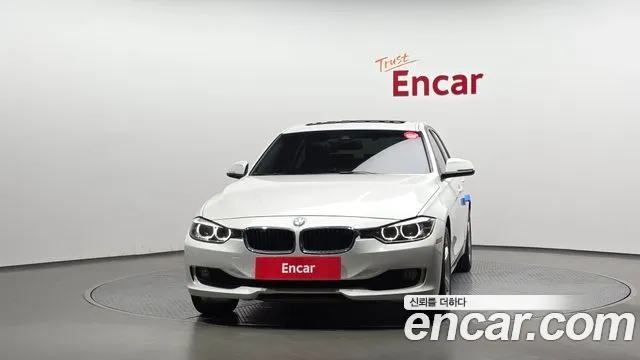 BMW 3-Series 2014 thumb 3