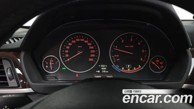 BMW 3-Series 2014 thumb 8