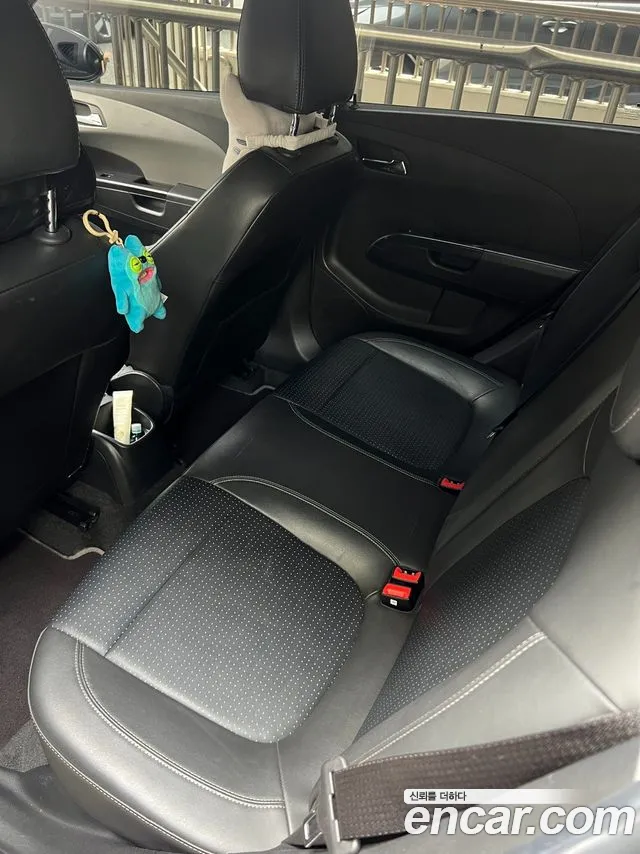 ChevroletGMDaewoo Aveo 2013 thumb 11