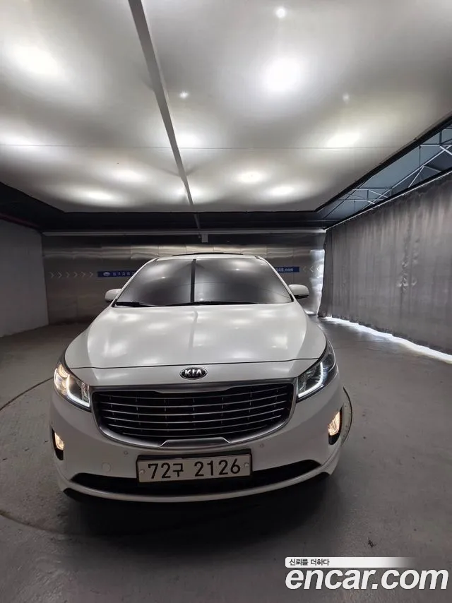 Kia Carnival 2014 thumb 3