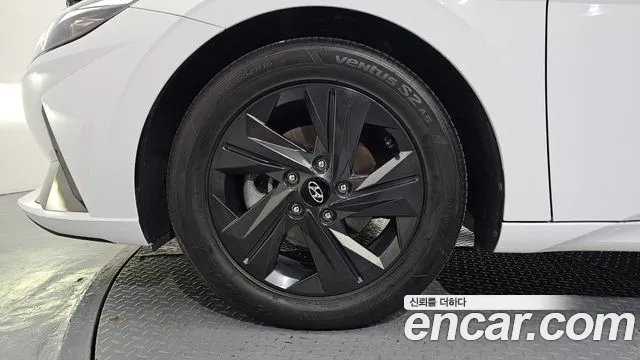 Hyundai Avante 2021 thumb 5