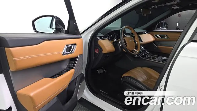 Land Rover Range Rover Velar 2019 thumb 10