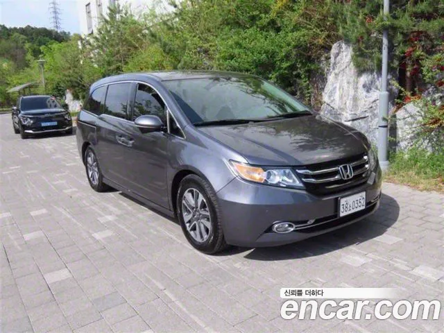 Honda Odyssey 2016 thumb 2