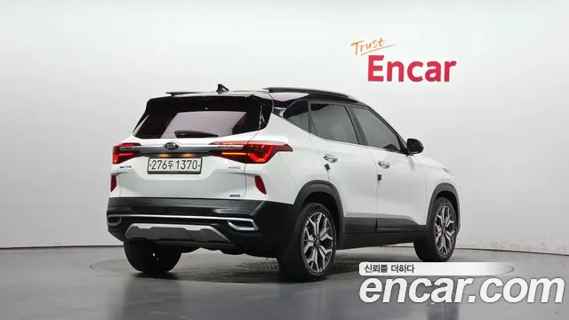 Kia Seltos 2019 thumb 2