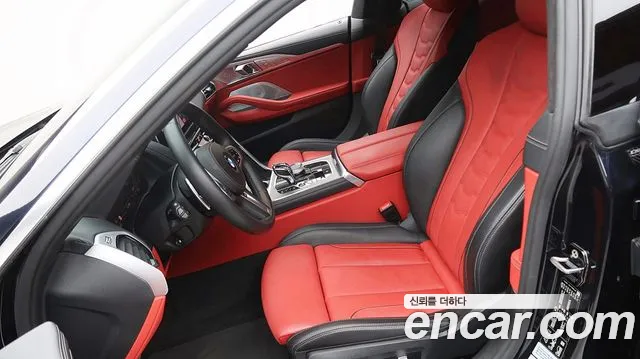 BMW 8-Series 2021 thumb 7