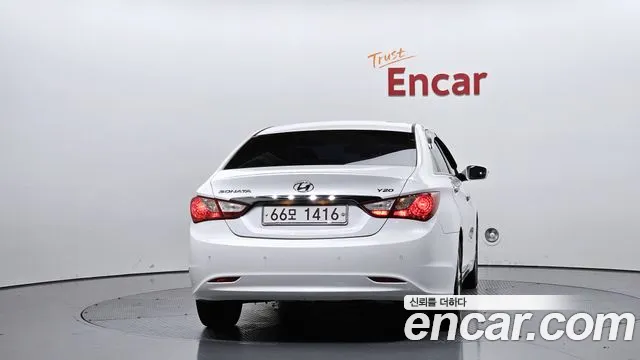 Hyundai Sonata 2011 thumb 4