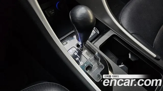 Hyundai Sonata 2011 thumb 9